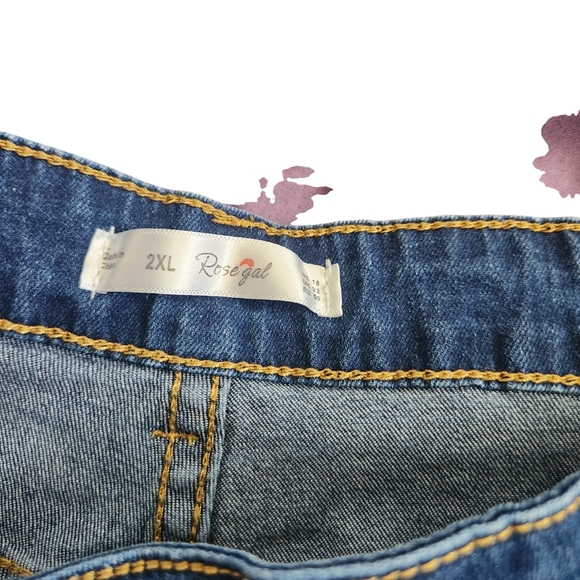 Plus size jeans - Picture 1 of 2